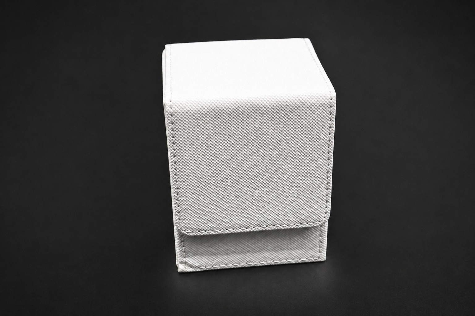 Deck Box Blanche